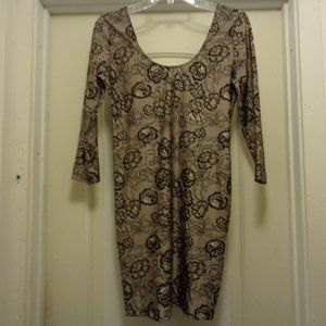 CLUBWEAR GIRL BODYCON SEXY LACEY LOOK RETRO STYLED FOREVER 21 DRESS L